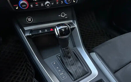 Audi Q3, 2023 год, 2 450 000 рублей, 12 фотография