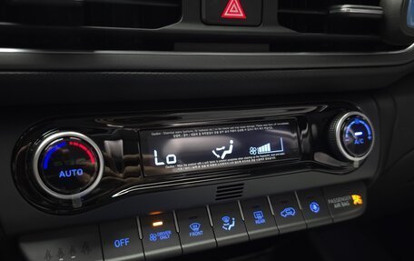 Hyundai Kona I, 2022 год, 2 025 000 рублей, 22 фотография