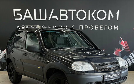 Chevrolet Niva I рестайлинг, 2016 год, 650 000 рублей, 3 фотография