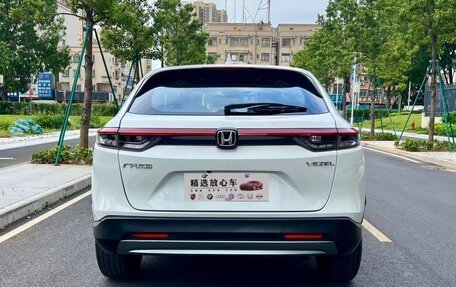 Honda Vezel, 2023 год, 1 400 000 рублей, 5 фотография