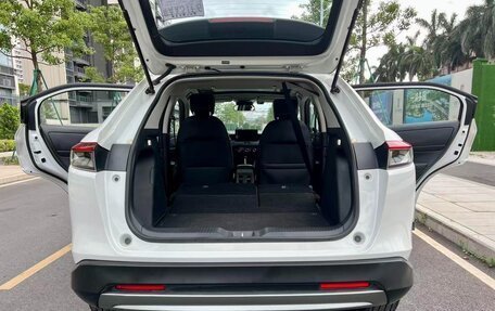Honda Vezel, 2023 год, 1 400 000 рублей, 7 фотография