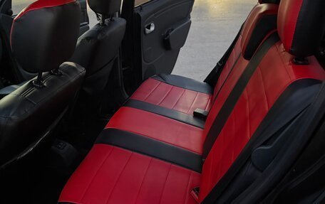 Renault Sandero I, 2013 год, 800 000 рублей, 11 фотография