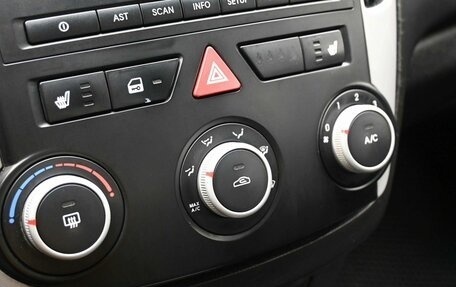 KIA cee'd I рестайлинг, 2010 год, 639 900 рублей, 15 фотография