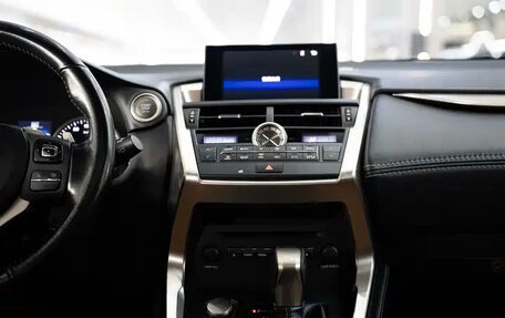 Lexus NX I, 2021 год, 2 460 500 рублей, 10 фотография