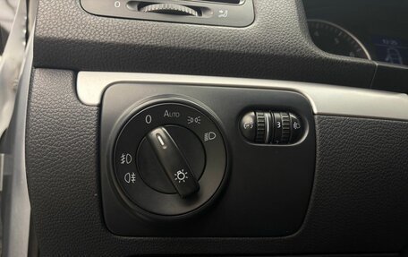Volkswagen Jetta VI, 2009 год, 669 000 рублей, 8 фотография