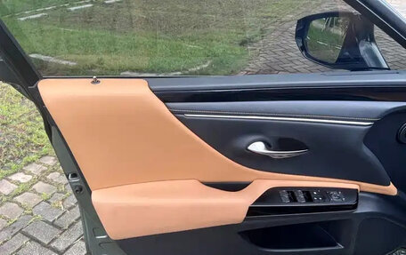 Lexus ES VII, 2022 год, 2 510 500 рублей, 12 фотография