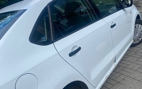 Volkswagen Polo VI (EU Market), 2016 год, 889 000 рублей, 2 фотография
