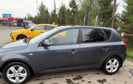 KIA cee'd I рестайлинг, 2009 год, 630 000 рублей, 16 фотография