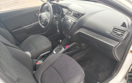 KIA Rio III рестайлинг, 2015 год, 1 000 000 рублей, 5 фотография