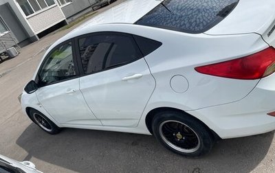 Hyundai Solaris II рестайлинг, 2014 год, 750 000 рублей, 1 фотография