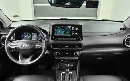 Hyundai Kona I, 2022 год, 1 457 500 рублей, 6 фотография