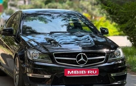 Mercedes-Benz C-Класс AMG, 2012 год, 3 800 000 рублей, 3 фотография