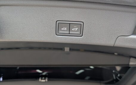 Volkswagen Touareg III, 2024 год, 10 490 000 рублей, 7 фотография