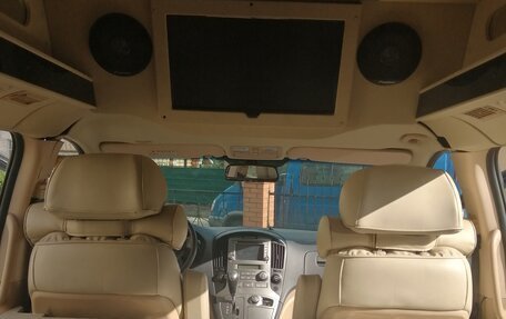 Hyundai Grand Starex Grand Starex I рестайлинг 2, 2014 год, 2 500 000 рублей, 9 фотография