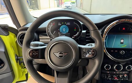 MINI Hatch, 2022 год, 2 490 000 рублей, 12 фотография