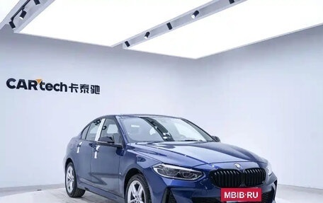 BMW 1 серия, 2022 год, 1 950 006 рублей, 3 фотография