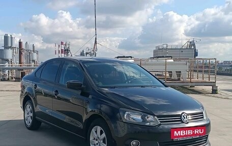 Volkswagen Polo VI (EU Market), 2015 год, 799 000 рублей, 3 фотография