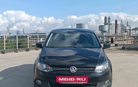 Volkswagen Polo VI (EU Market), 2015 год, 799 000 рублей, 2 фотография