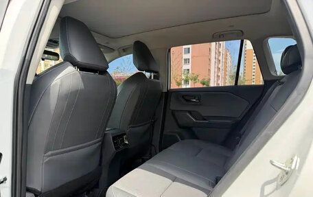 Toyota RAV4, 2026 год, 4 250 000 рублей, 10 фотография