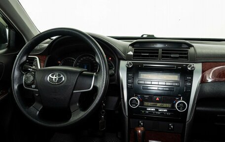 Toyota Camry, 2012 год, 1 190 000 рублей, 13 фотография