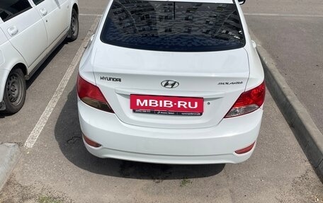 Hyundai Solaris II рестайлинг, 2014 год, 750 000 рублей, 4 фотография