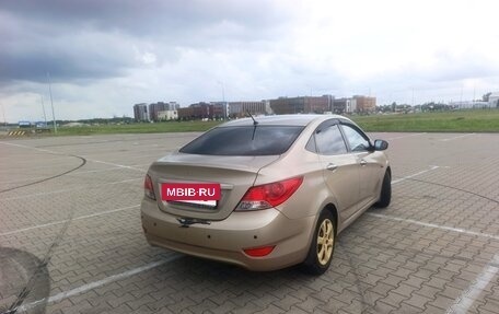 Hyundai Solaris II рестайлинг, 2014 год, 700 000 рублей, 7 фотография