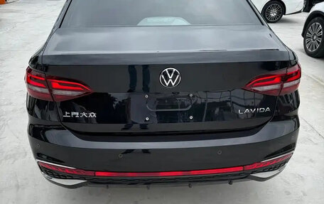Volkswagen Lavida, 2024 год, 1 300 006 рублей, 6 фотография