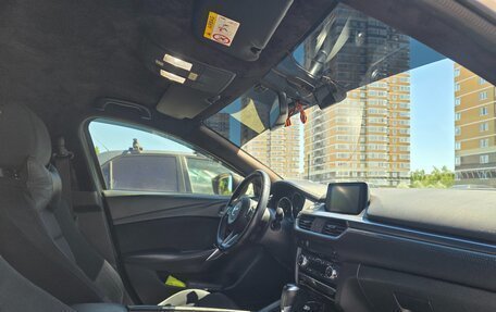 Mazda 6, 2018 год, 1 990 000 рублей, 22 фотография