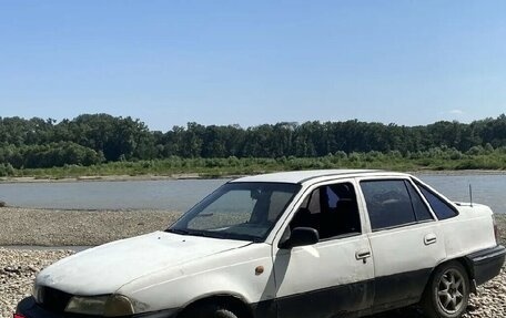 Daewoo Nexia I рестайлинг, 2000 год, 90 000 рублей, 1 фотография