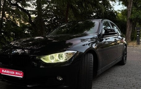 BMW 3 серия, 2012 год, 1 590 000 рублей, 3 фотография