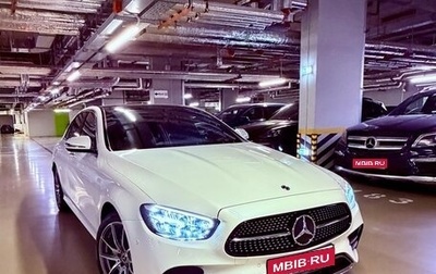 Mercedes-Benz E-Класс, 2022 год, 10 500 000 рублей, 1 фотография