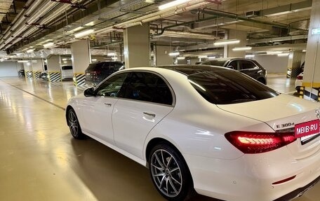 Mercedes-Benz E-Класс, 2022 год, 10 500 000 рублей, 8 фотография