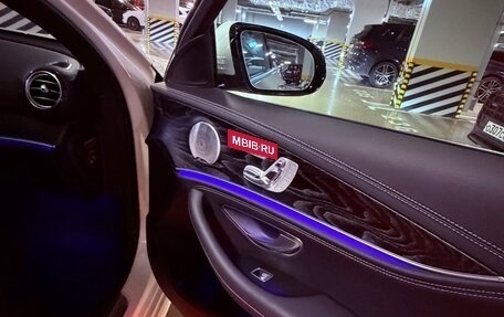 Mercedes-Benz E-Класс, 2022 год, 10 500 000 рублей, 13 фотография