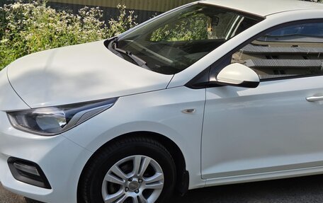 Hyundai Solaris II рестайлинг, 2017 год, 1 260 000 рублей, 3 фотография