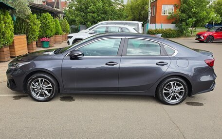 KIA Cerato IV, 2022 год, 2 330 000 рублей, 2 фотография