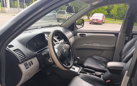 Mitsubishi Pajero Sport II рестайлинг, 2011 год, 850 000 рублей, 4 фотография
