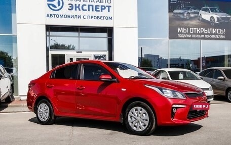 KIA Rio IV, 2018 год, 1 050 000 рублей, 5 фотография