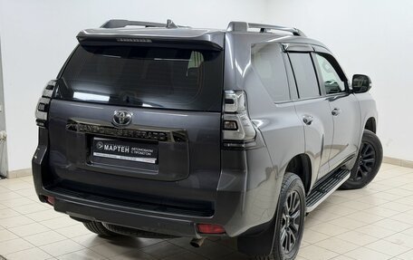 Toyota Land Cruiser Prado 150 рестайлинг 2, 2020 год, 4 859 000 рублей, 9 фотография