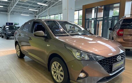 Hyundai Solaris II рестайлинг, 2021 год, 1 490 000 рублей, 3 фотография