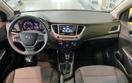 Hyundai Solaris II рестайлинг, 2021 год, 1 490 000 рублей, 17 фотография
