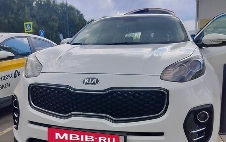 KIA Sportage IV рестайлинг, 2018 год, 2 150 000 рублей, 2 фотография
