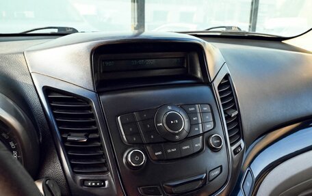 Chevrolet Orlando I, 2012 год, 915 000 рублей, 14 фотография