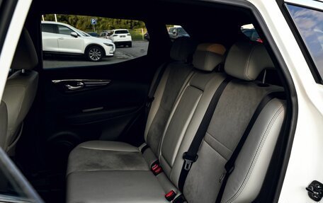 Nissan Qashqai, 2016 год, 1 985 000 рублей, 18 фотография