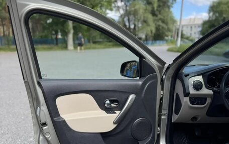 Renault Logan II, 2014 год, 855 000 рублей, 12 фотография