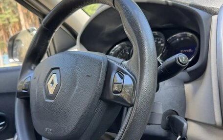 Renault Logan II, 2014 год, 855 000 рублей, 17 фотография