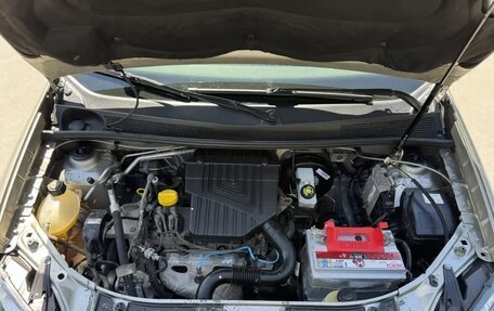 Renault Logan II, 2014 год, 855 000 рублей, 31 фотография