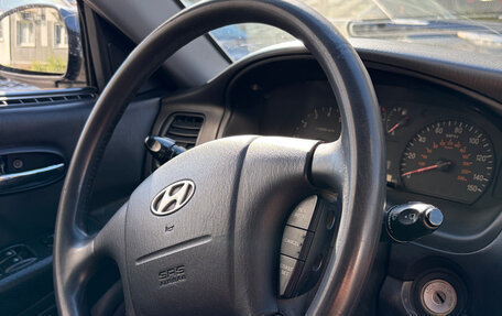 Hyundai Sonata IV рестайлинг, 2001 год, 295 000 рублей, 9 фотография