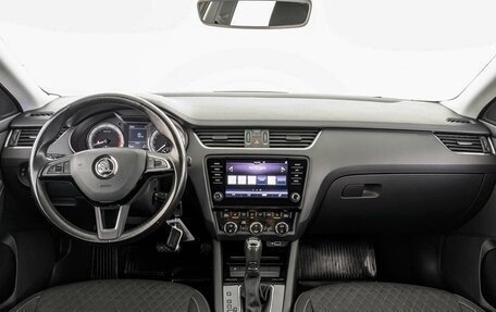 Skoda Octavia, 2018 год, 1 970 000 рублей, 14 фотография