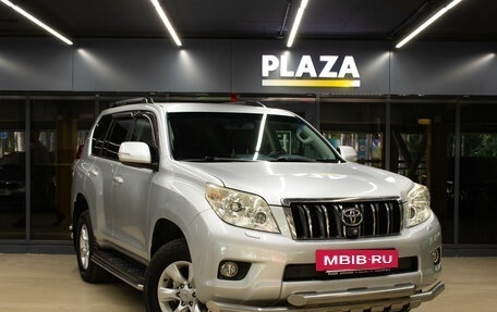 Toyota Land Cruiser Prado 150 рестайлинг 2, 2010 год, 2 589 000 рублей, 2 фотография