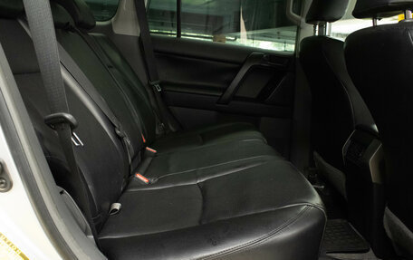 Toyota Land Cruiser Prado 150 рестайлинг 2, 2010 год, 2 589 000 рублей, 13 фотография